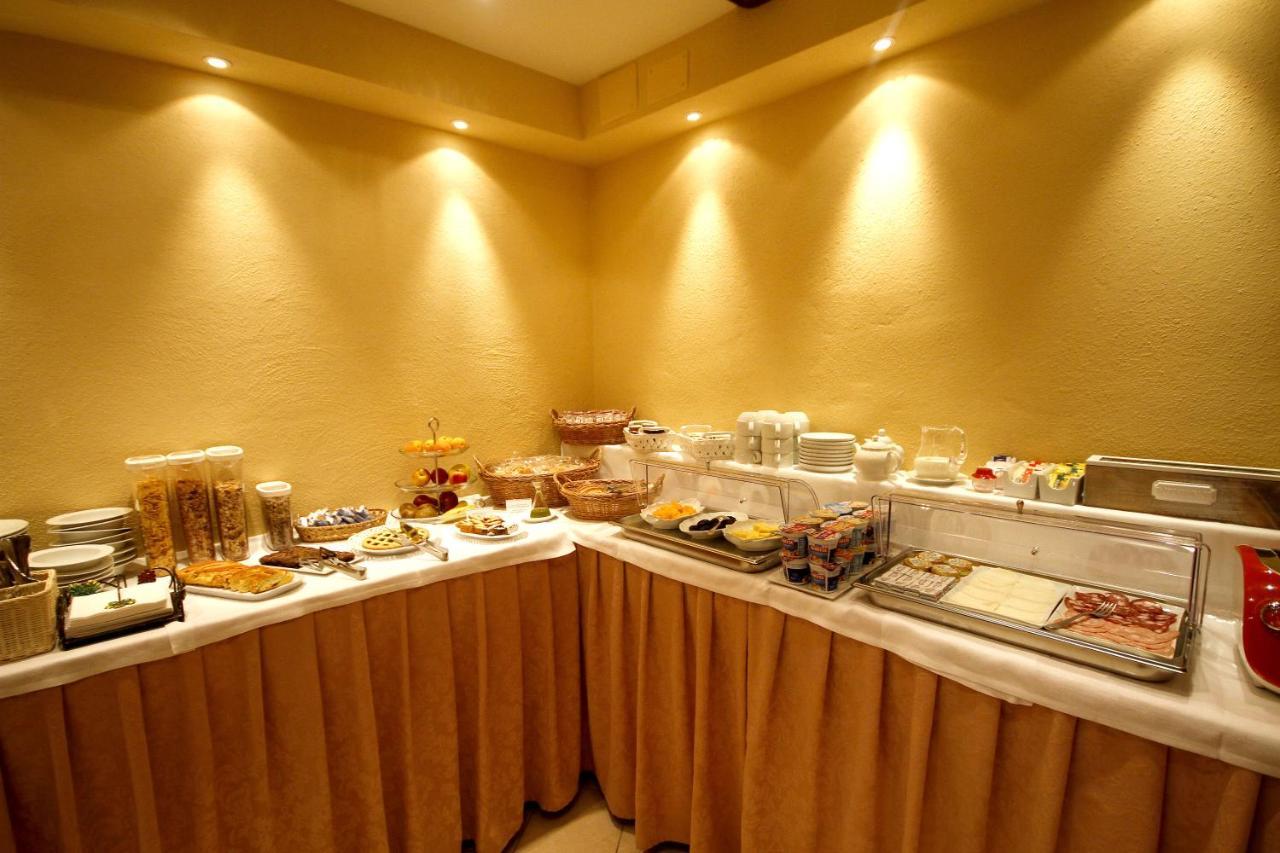 Antica Residenza Cicogna Bed & Breakfast Siena Exterior photo